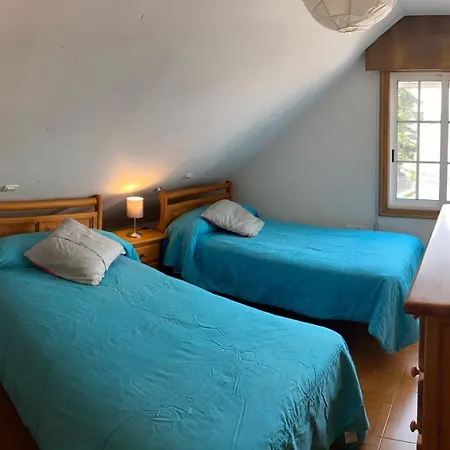 Casa Teresina En Playa Canido -vigo * 比戈