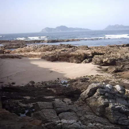 Casa Teresina En Playa Canido -vigo 度假居 比戈